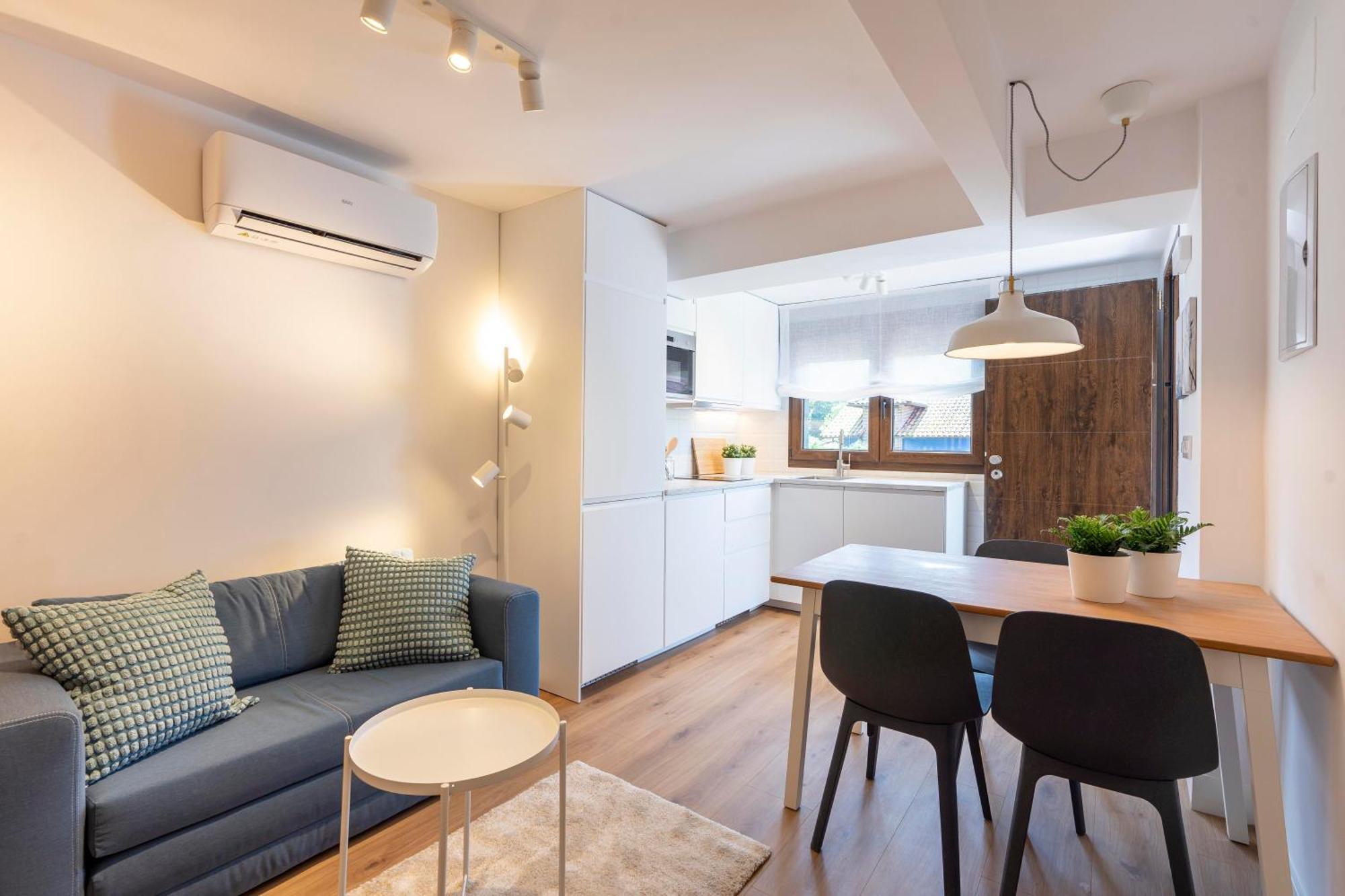 Vista Montana Apartment Onís Екстериор снимка